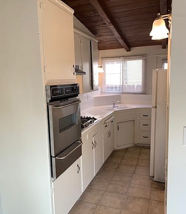 4th image of 12333 Havelock Ave