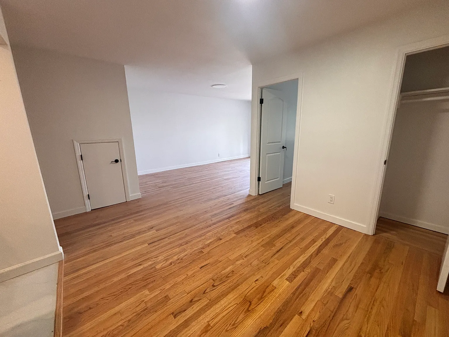 7134 Kissena Blvd — Photo 4