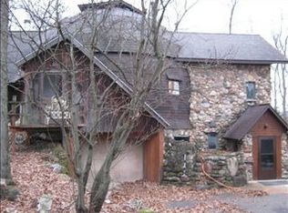 N3733 Stebbins Rd, Poynette, WI 53955