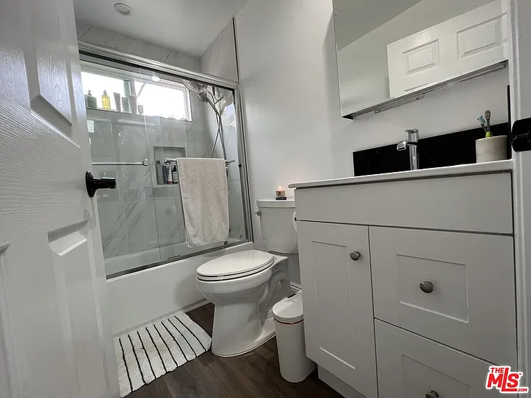 12512 Rubens Ave — Photo 9