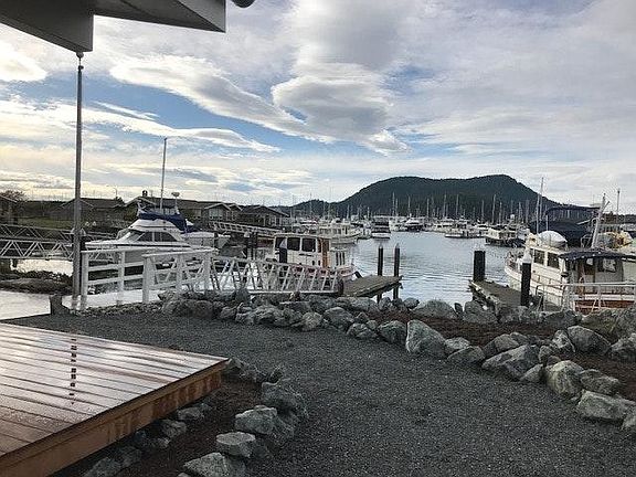 Double sided 40‘ dock