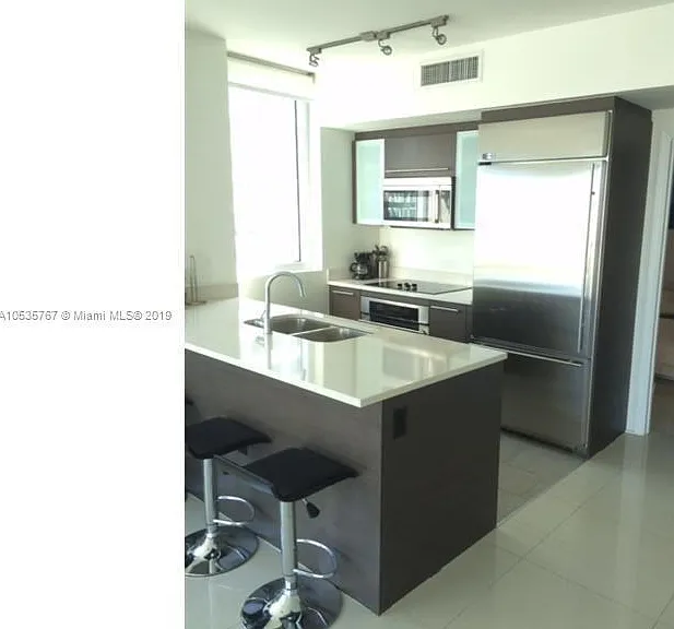 500 Brickell Ave #1902 — Photo 10