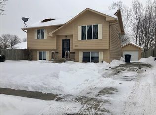 2513 SE 18th St, Des Moines, IA 50320