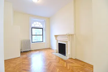 Rented by Manhattan Spaces