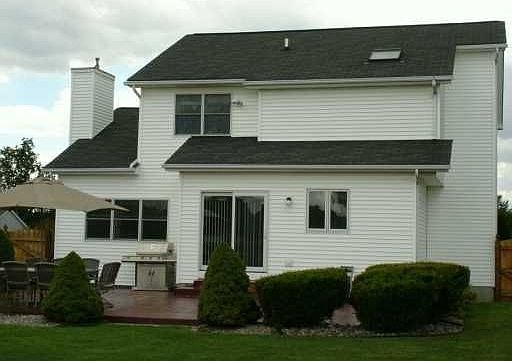 2nd image of 38 Bentley Cir