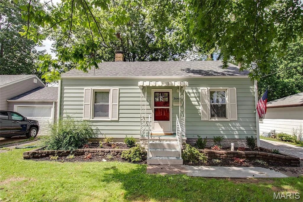 3640 Western Ave photo 1