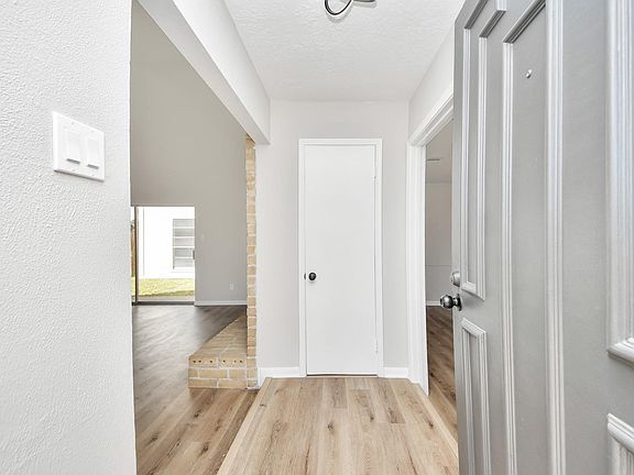 4th image of 9114 Spellman Rd