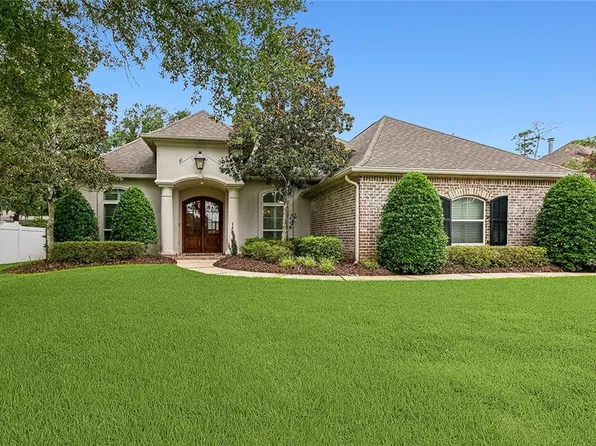 946 Beau Chene Dr, Mandeville, LA 70471