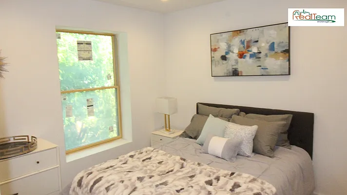 Rented by Real Team Brokerage | media 4