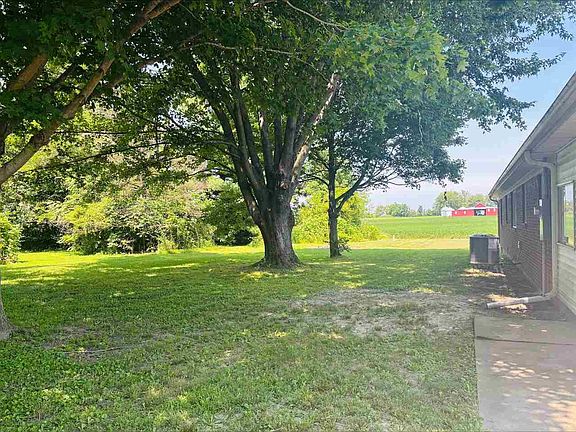 4th image of 3977 N County Road 575 W
