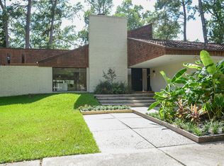 466 Old Hickory Dr, Conroe, TX 77302
