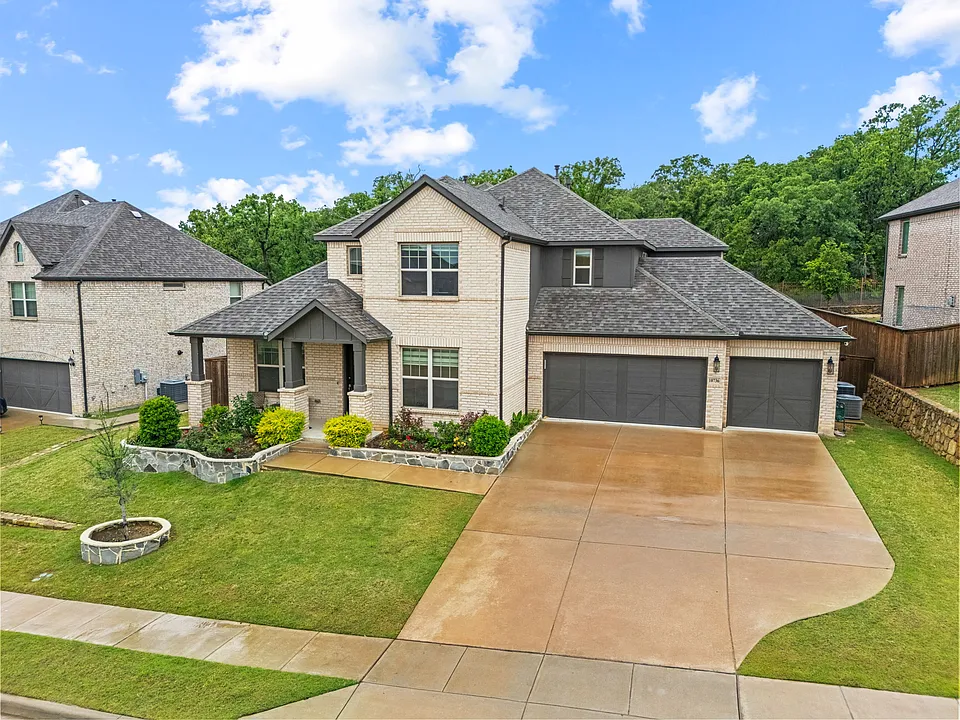 10736 Smoky Oak Trl