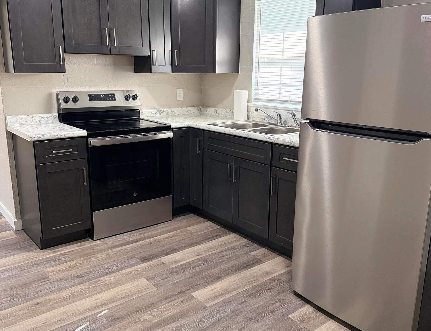 2 bed, 1.0 bath, 800 sqft, $950 — Photo 4