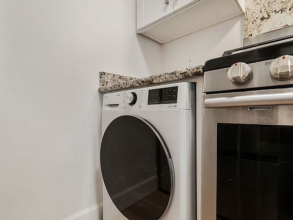 3rd image of 1290 Jackson St #2