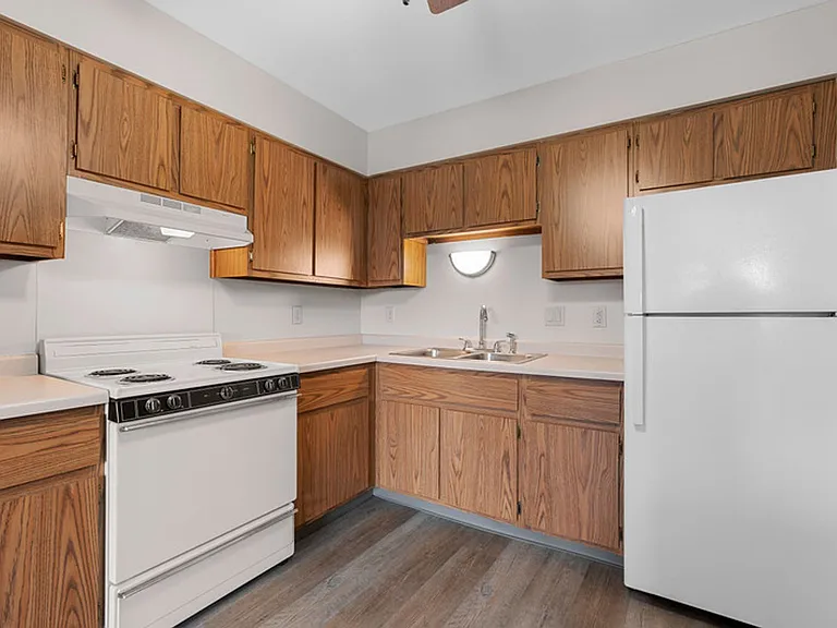Mayville Heights Apartments is a convenient 55+ senior living community with HEAT AND WATER INCLU... — Photo 8