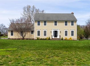134 Bluff Point Rd, South Glastonbury, CT 06073