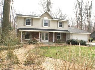 1458 Apache St, Holland, MI 49424