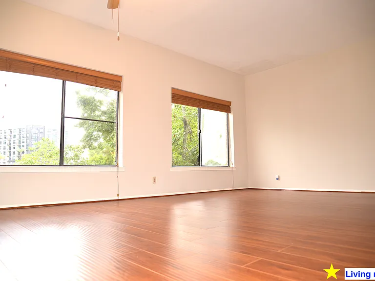 2207 S Braeswood Blvd #42J — Photo 21