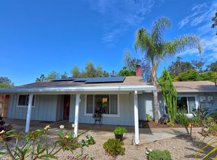 915 S Stage Coach Ln, Fallbrook, CA 92028