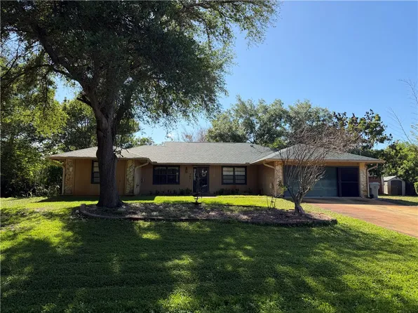 545 39th Ct, Vero Beach, FL 32968