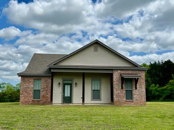 418 W Plymouth Rd, Columbus, MS 39705