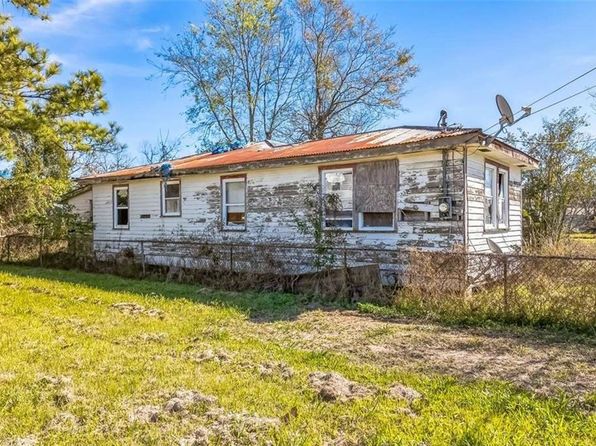 2438 Lionel Washington St, Lutcher, LA 70071