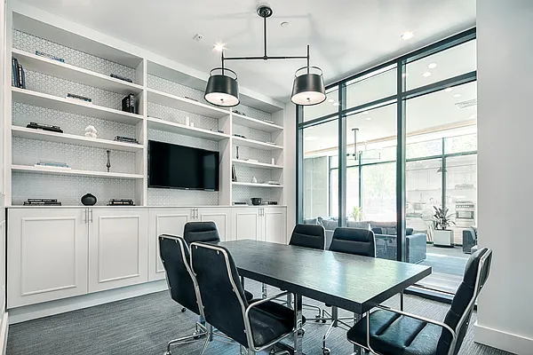 Rented by Zjama Realty Corp | media 10