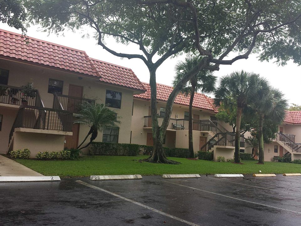1st image of 15805 W Waterside Cir APT 102