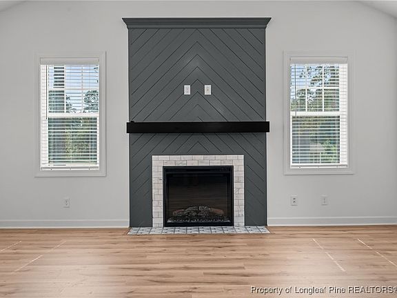 5th image of 54 Alder Dr