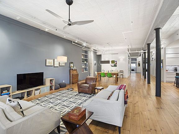 2nd image of 13 White St Unit 5AD
