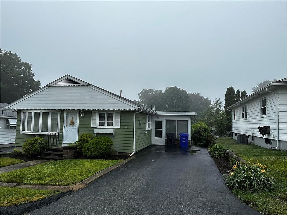 1st image of 15 Seamans Ave