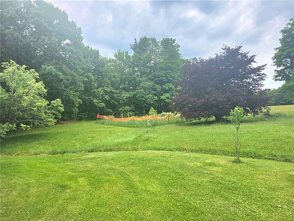3rd image of 171 Haskins Rd
