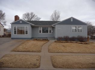 1318 Horseshoe Dr, Pueblo, CO 81001