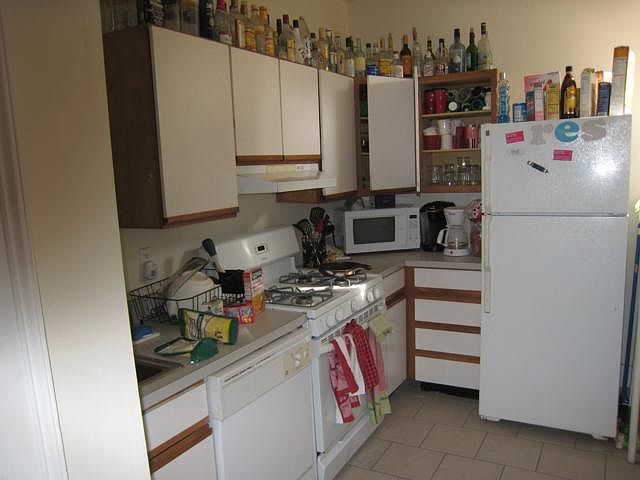 1st image of 66 Egmont St #7L