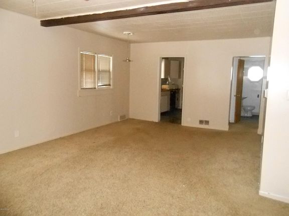 4th image of 43 Gardenia St