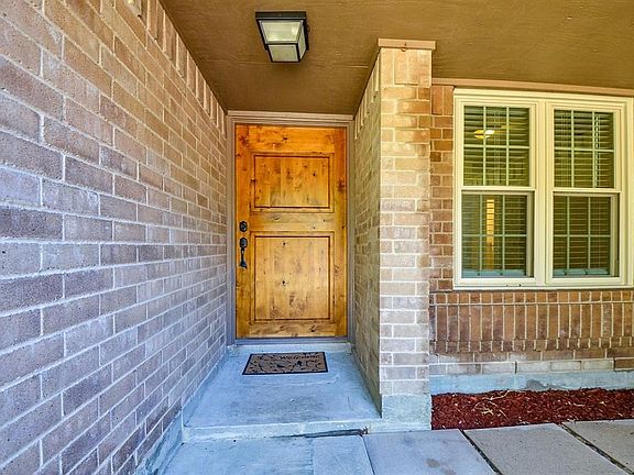 2nd image of 5318 Pine Cliff Dr