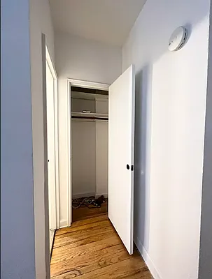 Rented by Cayenne Realty Group | media 2