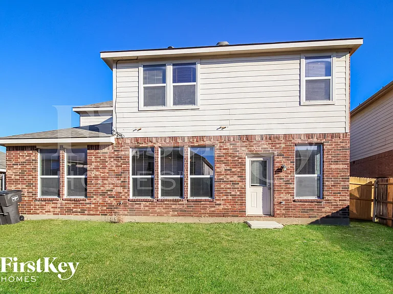 4532 Fir Dr — Photo 15