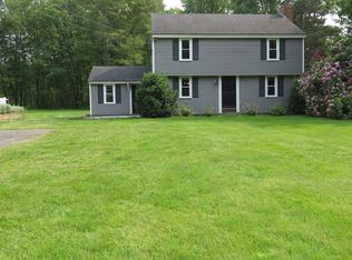 23 Archelaus Pl, West Newbury, MA 01985