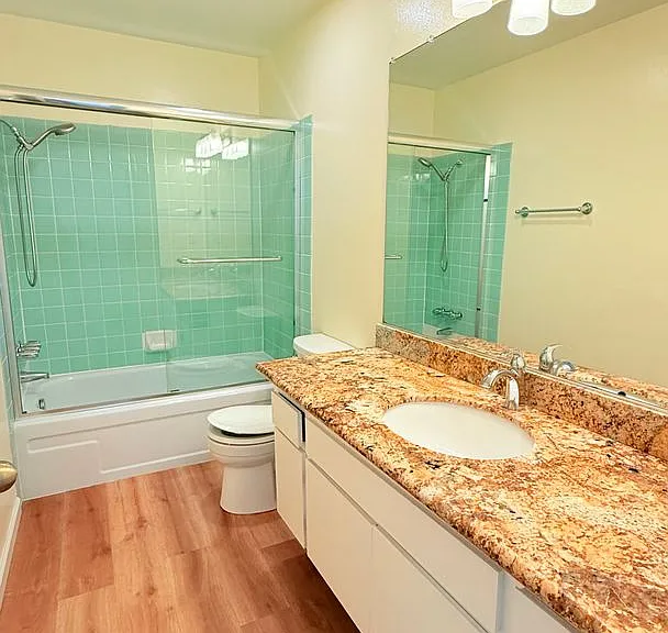 1033 Fontana Dr — Photo 11