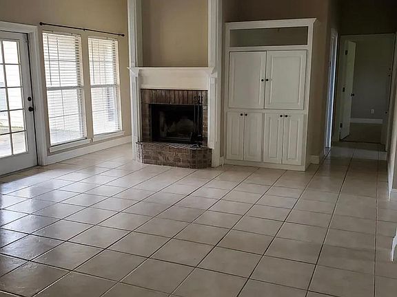 3rd image of 6008 Kateland Cir