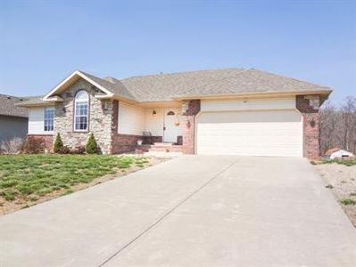 317 E Katie Dr, Springfield, MO, 65803