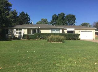 1504 N Poplar St, Wellington, KS 67152