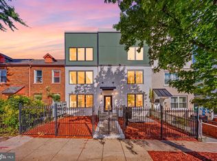 1013 17th Pl NE #7, Washington, DC 20002