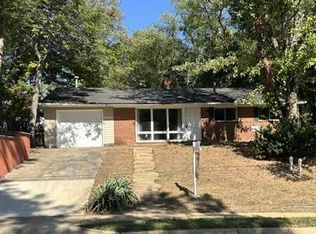 1010 Lynn St SW, Vienna, VA 22180