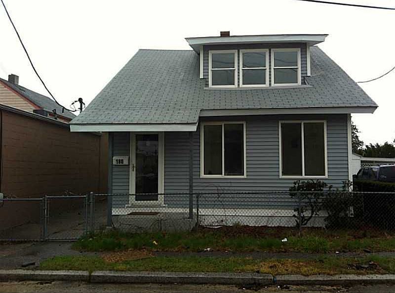 180 Vincent Ave, North Providence, RI 02904 Zillow