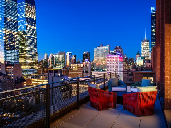 243 West 28th Street image 10 of 14