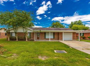 531 Twin Oaks Dr, Raceland, LA 70394