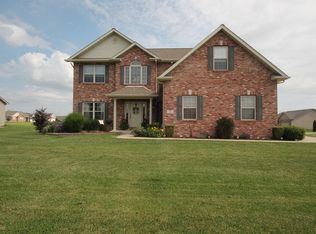132 Gladwyn Dr, Millstadt, IL 62260