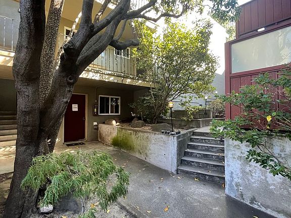 4th image of 251 N El Camino Real APT 8